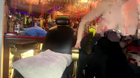 Lulu online show from 03-08-25, 01:57