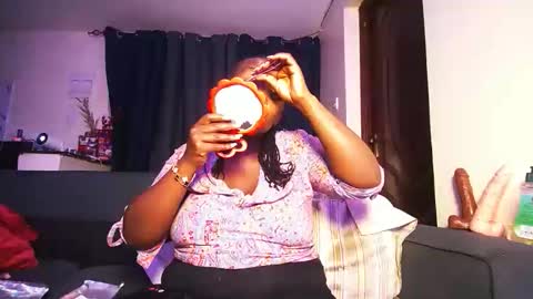 lulu_sparks1 online show from 02-06-26, 06:07