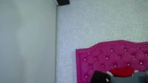 Luly online show from 10-23-25, 04:12