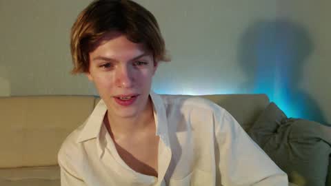 Snapshot of lumeris chatting on 01-05-25, 07:28 Felix online show from 01-05-25, 07:28