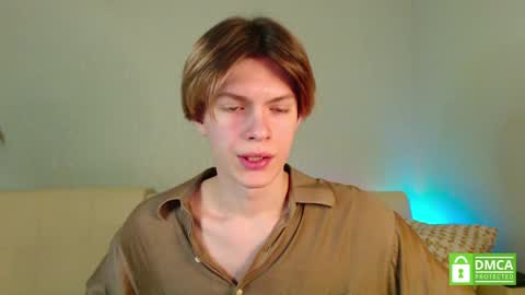 Snapshot of lumeris chatting on 01-28-25, 05:00 Felix online show from 01-28-25, 05:00