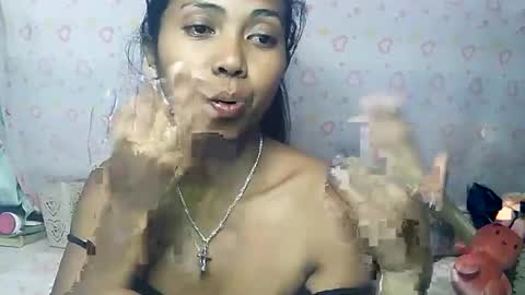 Luna online show from 11-09-25, 04:27