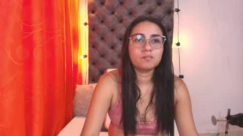 Luna  online show from 01-11-26, 02:22