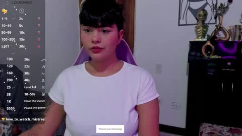 Luna online show from 10-07-25, 10:18