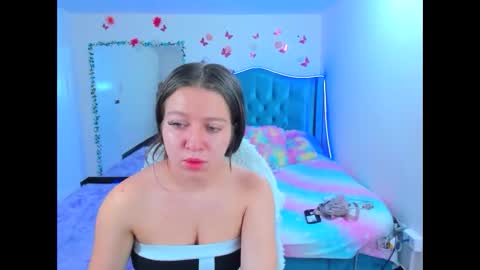 Snapshot of luna_analya chatting on 09-24-25, 11:46 luna_analya online show from 09-24-25, 11:46