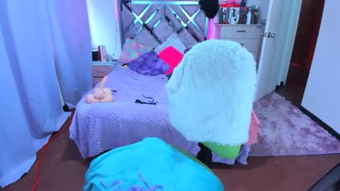 luna_analya online show from 11-14-25, 04:49