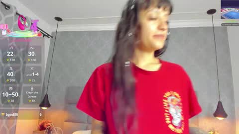 Snapshot of luna_bella3 chatting on 12-02-25, 11:04 Luna online show from 12-02-25, 11:04