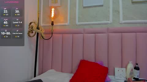 Snapshot of luna_cocoa chatting on 02-06-26, 01:03 online show from 02-06-26, 01:03