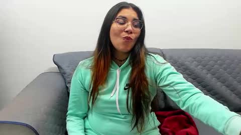 luna  online show from 01-20-25, 11:13