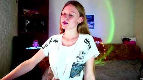 luna_evan online show from 10-07-25, 09:28