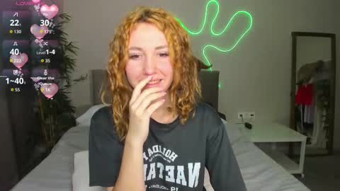 Luna online show from 11-18-25, 12:27