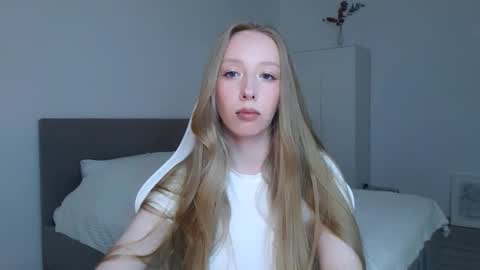 Luna online show from 10-08-25, 09:01