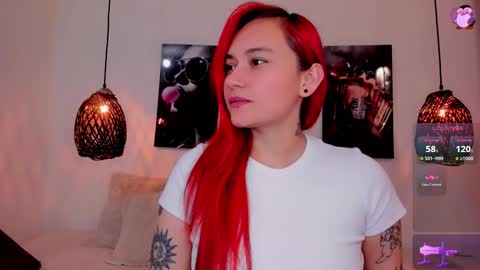 LUNA LOBOO online show from 10-21-25, 06:52