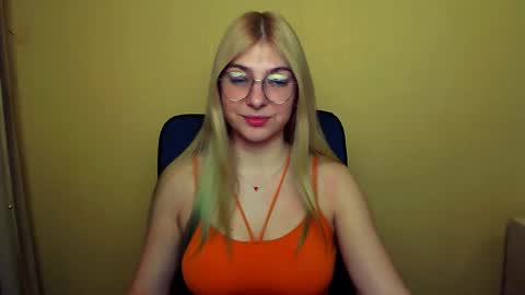 Luna online show from 01-28-25, 08:25