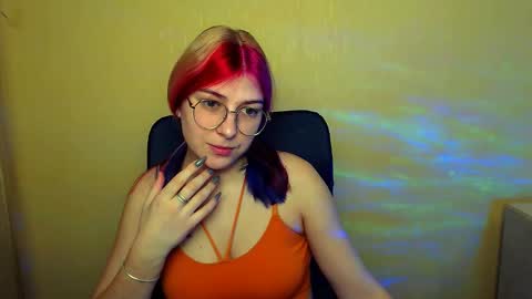 Luna online show from 02-12-25, 08:49