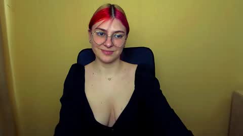 Luna online show from 03-07-25, 11:29