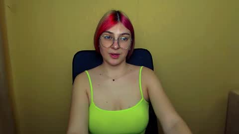 Luna online show from 03-11-25, 11:23