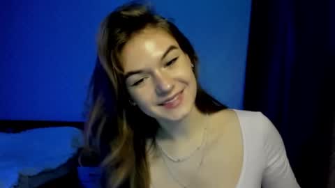 Luna online show from 11-16-25, 06:13