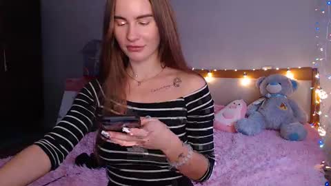 Luna online show from 12-06-24, 12:49