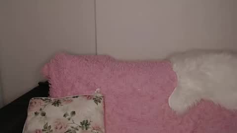 Luna online show from 11-13-25, 04:39