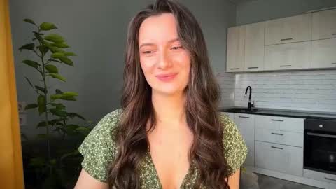 Snapshot of luna_raee chatting on 09-25-25, 07:12 luna_raee online show from 09-25-25, 07:12