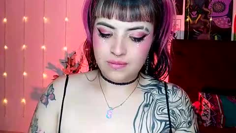 MISS LUNA  online show from 12-13-24, 02:10