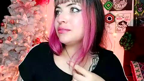 MISS LUNA  online show from 12-23-24, 07:49