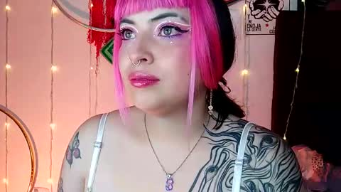 MISS LUNA  online show from 01-31-25, 09:16