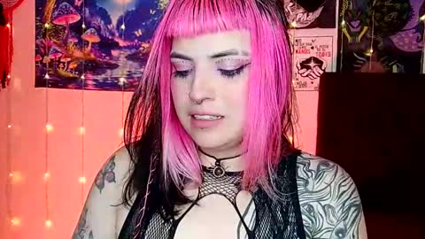 MISS LUNA  online show from 03-05-25, 08:10