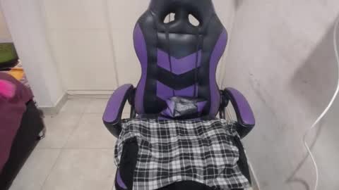 Snapshot of luna_rosita chatting on 02-01-25, 09:51 Luna online show from 02-01-25, 09:51