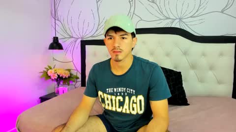 Luna Stanford online show from 10-12-25, 02:43