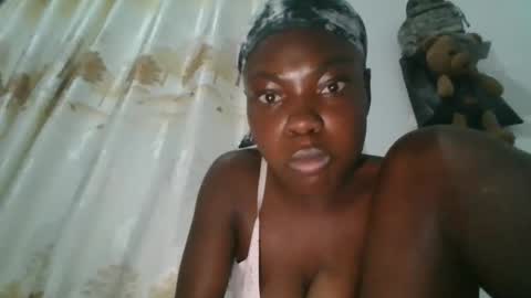 Snapshot of luna_tease chatting on 11-03-25, 09:05 luna_tease online show from 11-03-25, 09:05