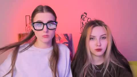 Luna online show from 10-13-25, 07:03