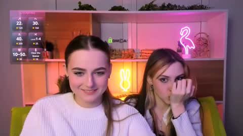 Luna online show from 12-02-25, 05:57