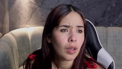 Snapshot of luna_tx_ chatting on 10-25-25, 08:14 Live 1500am 2100pm COLOMBIAN HOUR online show from 10-25-25, 08:14