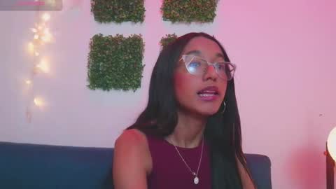 Snapshot of luna_valen chatting on 02-11-26, 09:53 luna_valen online show from 02-11-26, 09:53