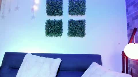 Snapshot of luna_valen chatting on 02-18-26, 03:57 luna_valen online show from 02-18-26, 03:57