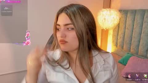 Snapshot of luna_volk chatting on 09-10-25, 03:17 Luna online show from 09-10-25, 03:17