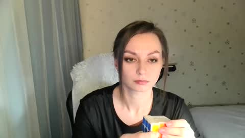 Snapshot of lunaa_bluee chatting on 10-27-25, 07:07 lunaa_bluee online show from 10-27-25, 07:07