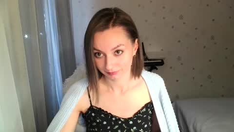 Snapshot of lunaa_bluee chatting on 10-29-25, 06:15 lunaa_bluee online show from 10-29-25, 06:15