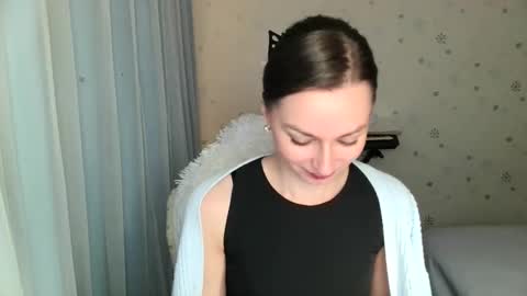 Snapshot of lunaa_bluee chatting on 11-05-25, 07:58 lunaa_bluee online show from 11-05-25, 07:58