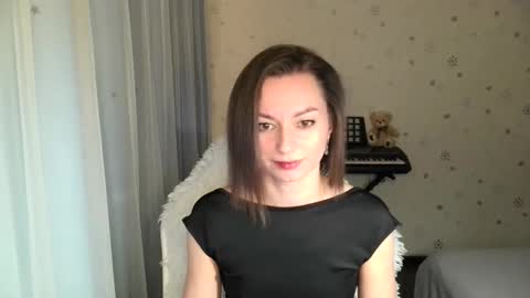 Snapshot of lunaa_bluee chatting on 11-13-25, 08:08 lunaa_bluee online show from 11-13-25, 08:08