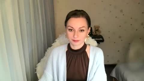 Snapshot of lunaa_bluee chatting on 11-28-25, 08:00 lunaa_bluee online show from 11-28-25, 08:00