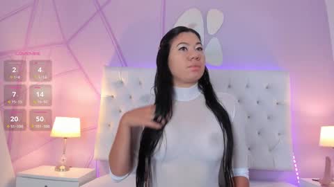 Snapshot of lunaa_hart chatting on 11-23-25, 01:33 lunaa_hart online show from 11-23-25, 01:33