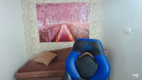 lunaa_m_ online show from 01-07-25, 07:17