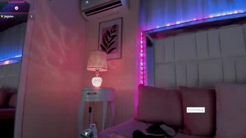 Snapshot of lunaablaze chatting on 11-14-25, 04:38 lunaablaze online show from 11-14-25, 04:38