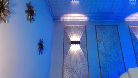 Luna online show from 10-20-25, 03:40