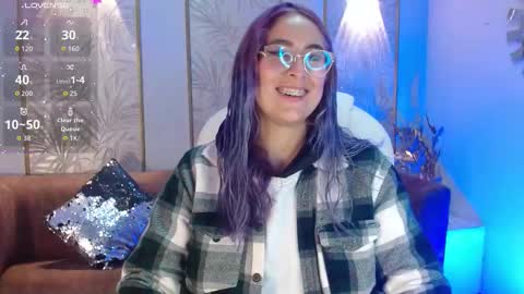 Luna online show from 11-18-25, 03:34