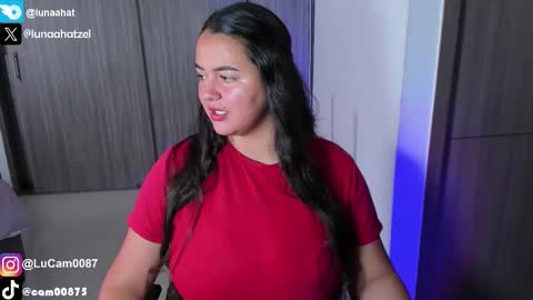 Snapshot of lunaahatzel chatting on 11-08-25, 04:07 Luna Hatzel online show from 11-08-25, 04:07