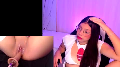 Snapshot of lunaaridi chatting on 10-15-25, 09:48 Luna online show from 10-15-25, 09:48